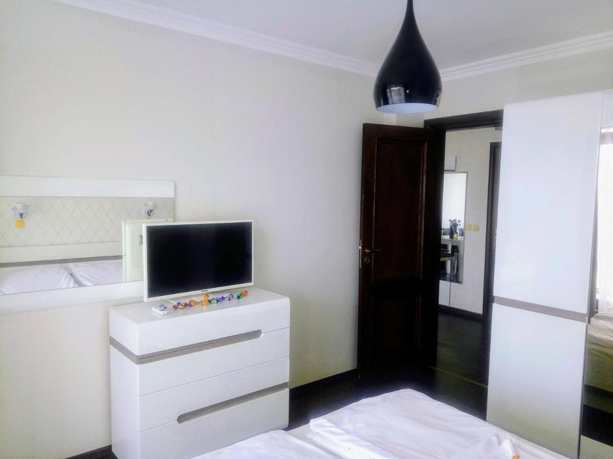 Dolce Vita II Waterfront Sunset Sea View Luxury Apartament Sveti Vlas Exterior photo