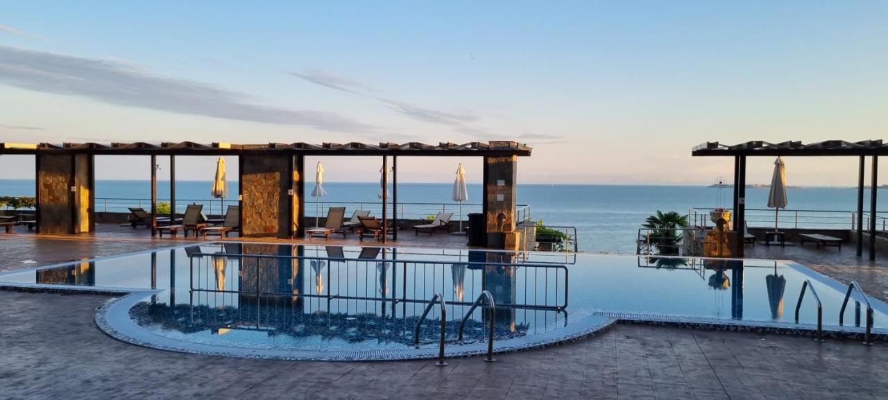 Dolce Vita II Waterfront Sunset Sea View Luxury Apartament Sveti Vlas Exterior photo